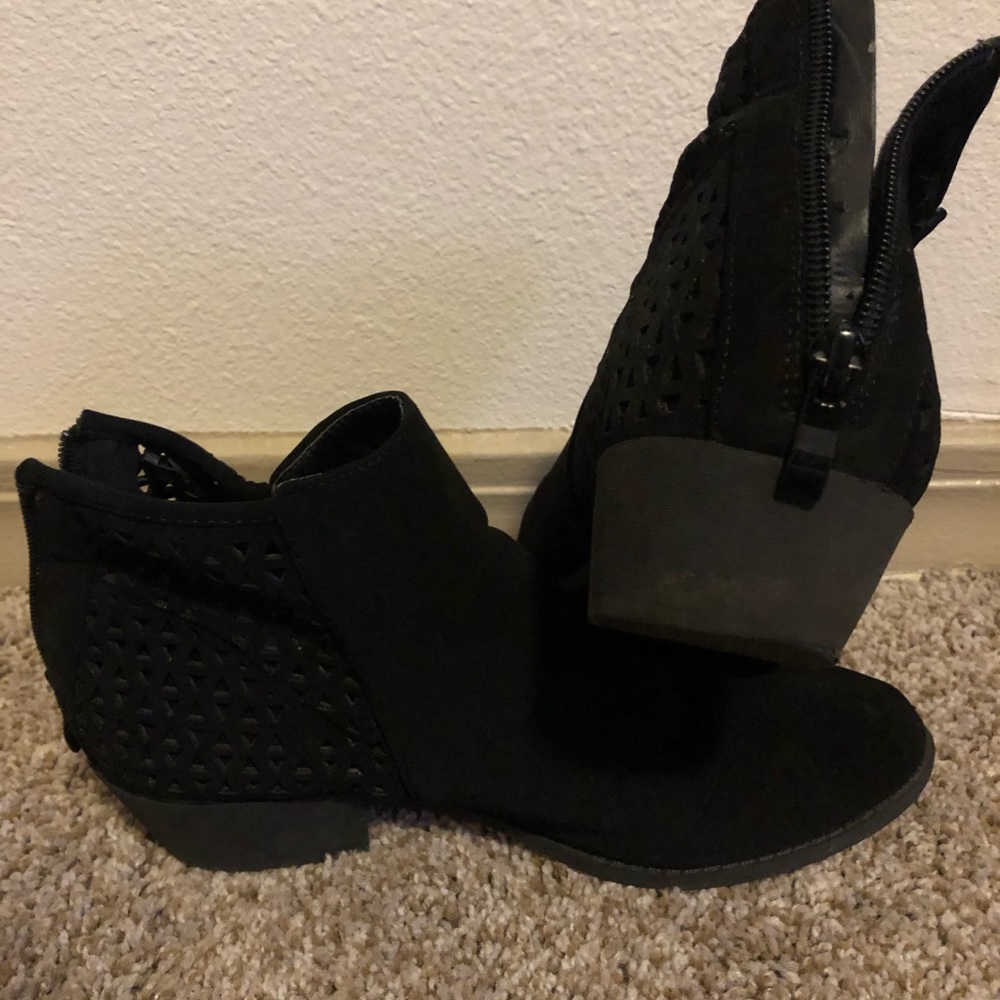 Black Booties